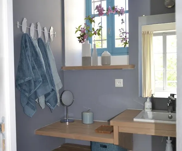 L'estancat Bed and Breakfast